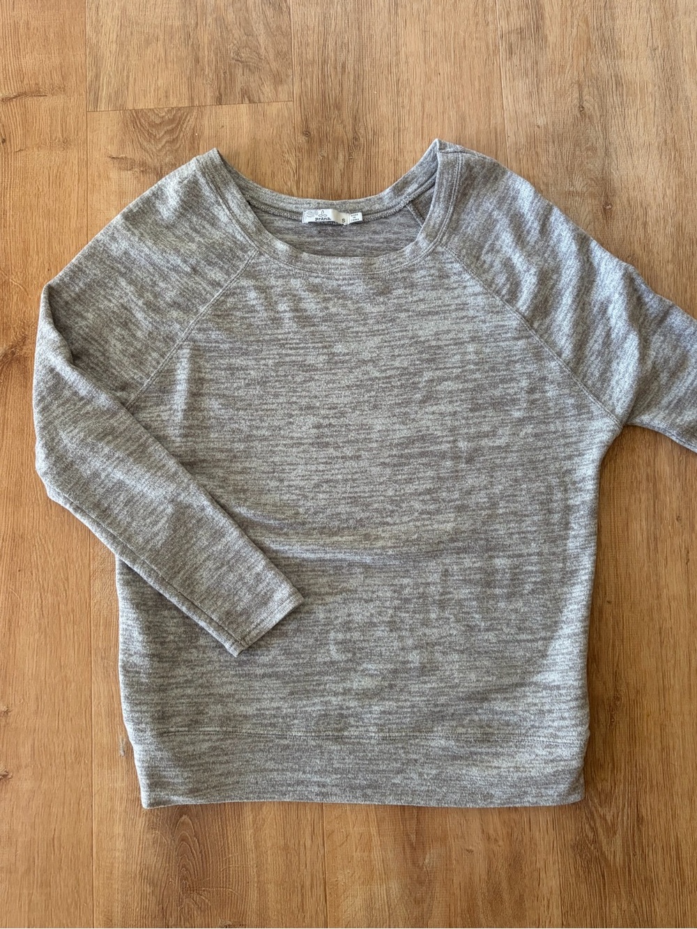 Prana Geovine Top Heathered Light Gray Crew Neck Sweater Organic Cotton Sz S